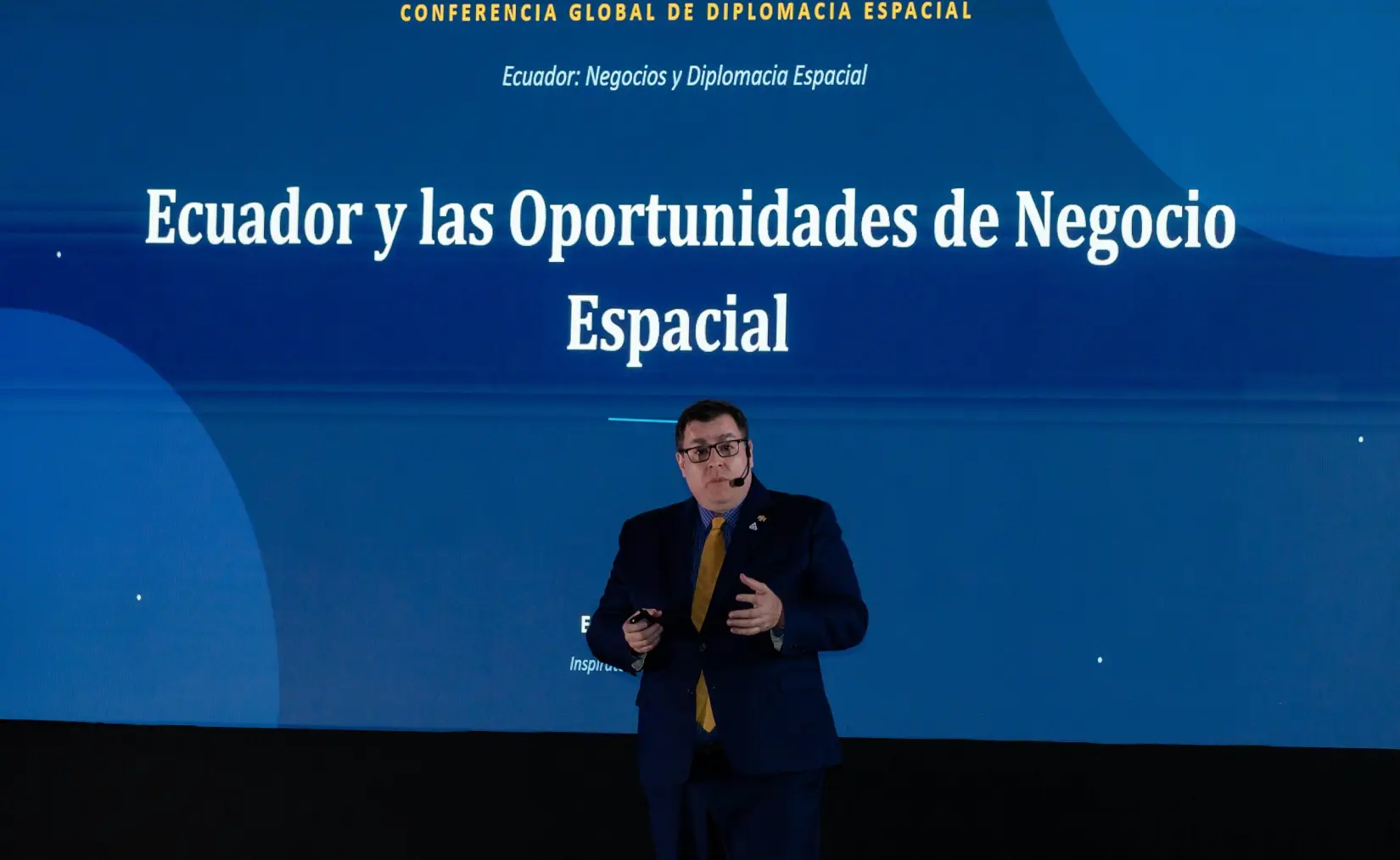 La economía espacial mueve US$ 630 billones; Ecuador y Perú pueden colaborar juntos