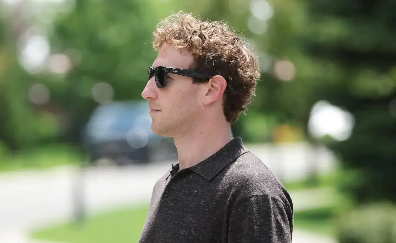 La apuesta de Meta por la IA hace que Zuckerberg pierda US$ 18.000 millones de su fortuna