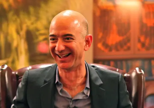 Amazon tuvo mayores ganancias que lo esperado por el mercado y su acción saltó 10,8% 