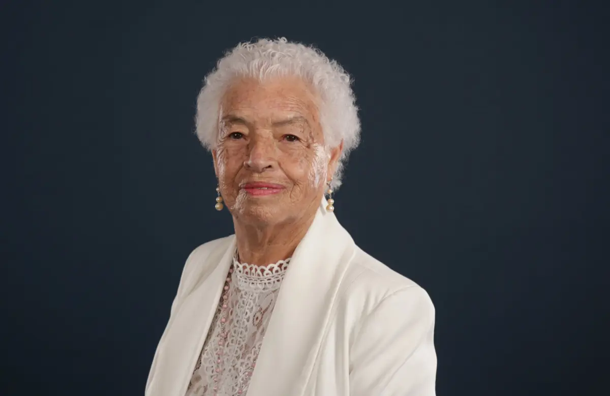 La "doctorita de 85 años" que transformó un garaje en un laboratorio de US$1,8 millones