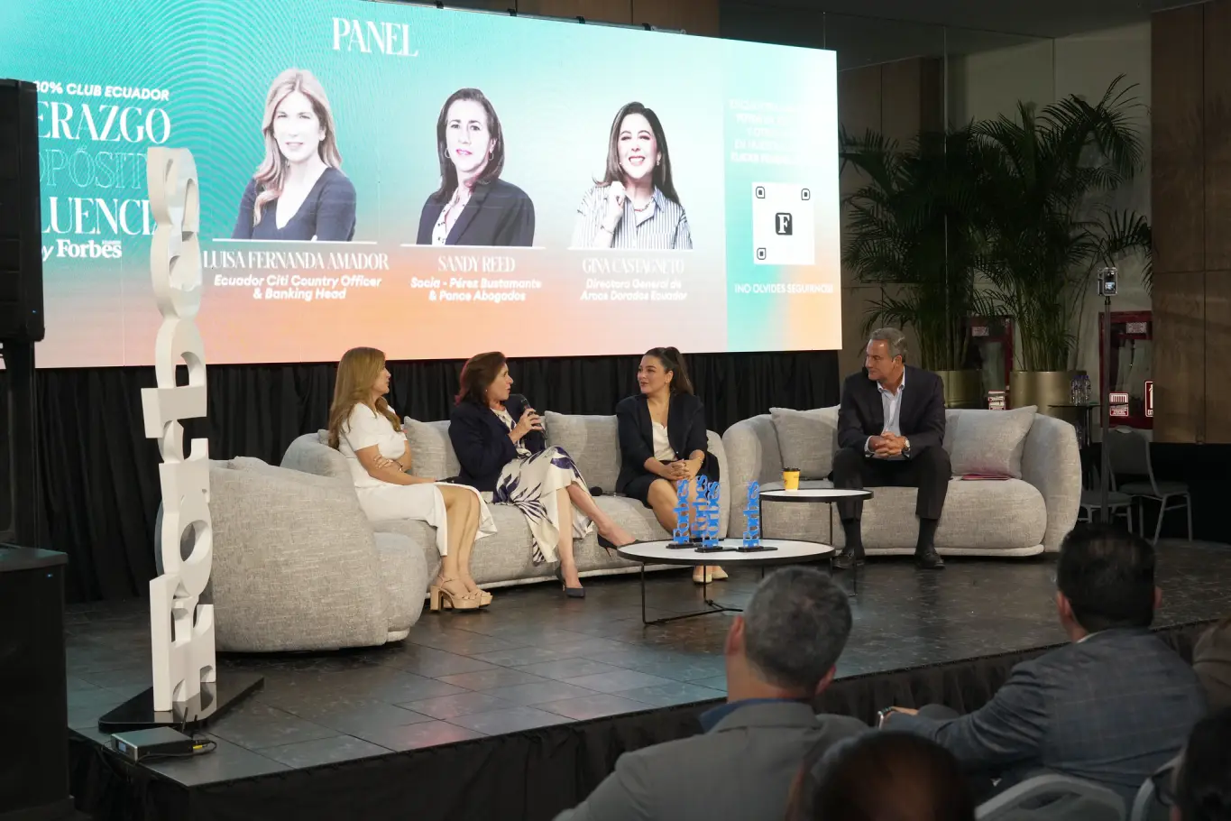 Summit Liderazgo, Propósito e Influencia, organizado por 30% Club Ecuador y Forbes Ecuador