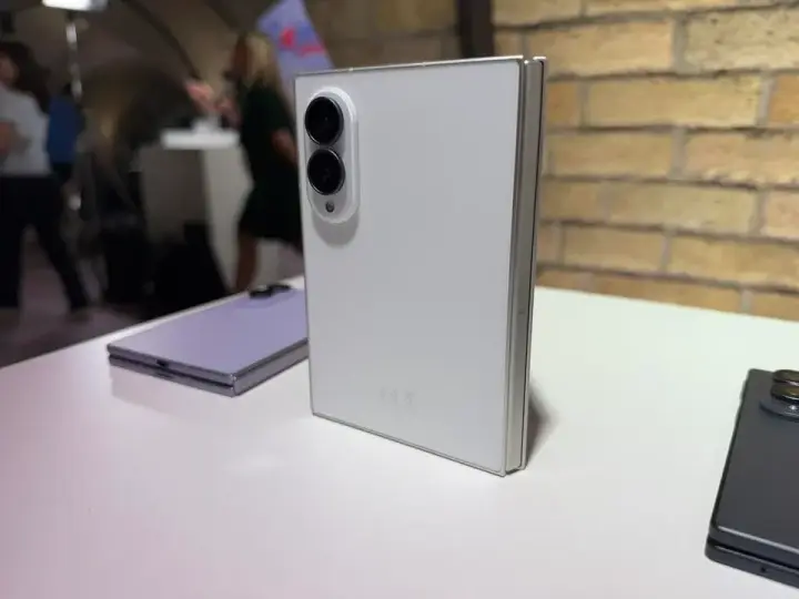 (SE PUEDE USAR) Samsung Galaxy Z Fold8 Crédito: David Phelan