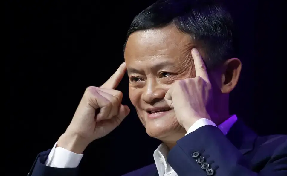 Jack Ma vuelve a apostar por Alibaba tras la caída y manda una señal fuerte al mercado