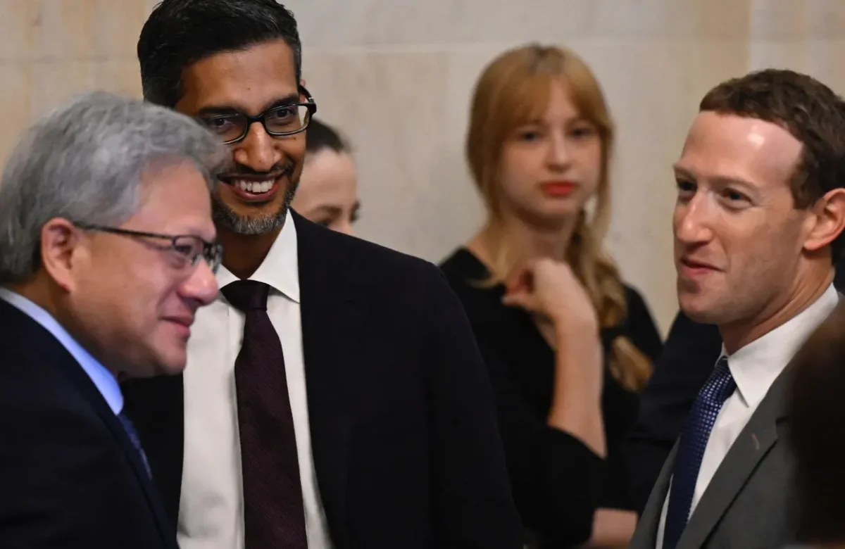 Mark Zuckerberg y Jensen Huang rechazan las peticiones de frenar a la IA