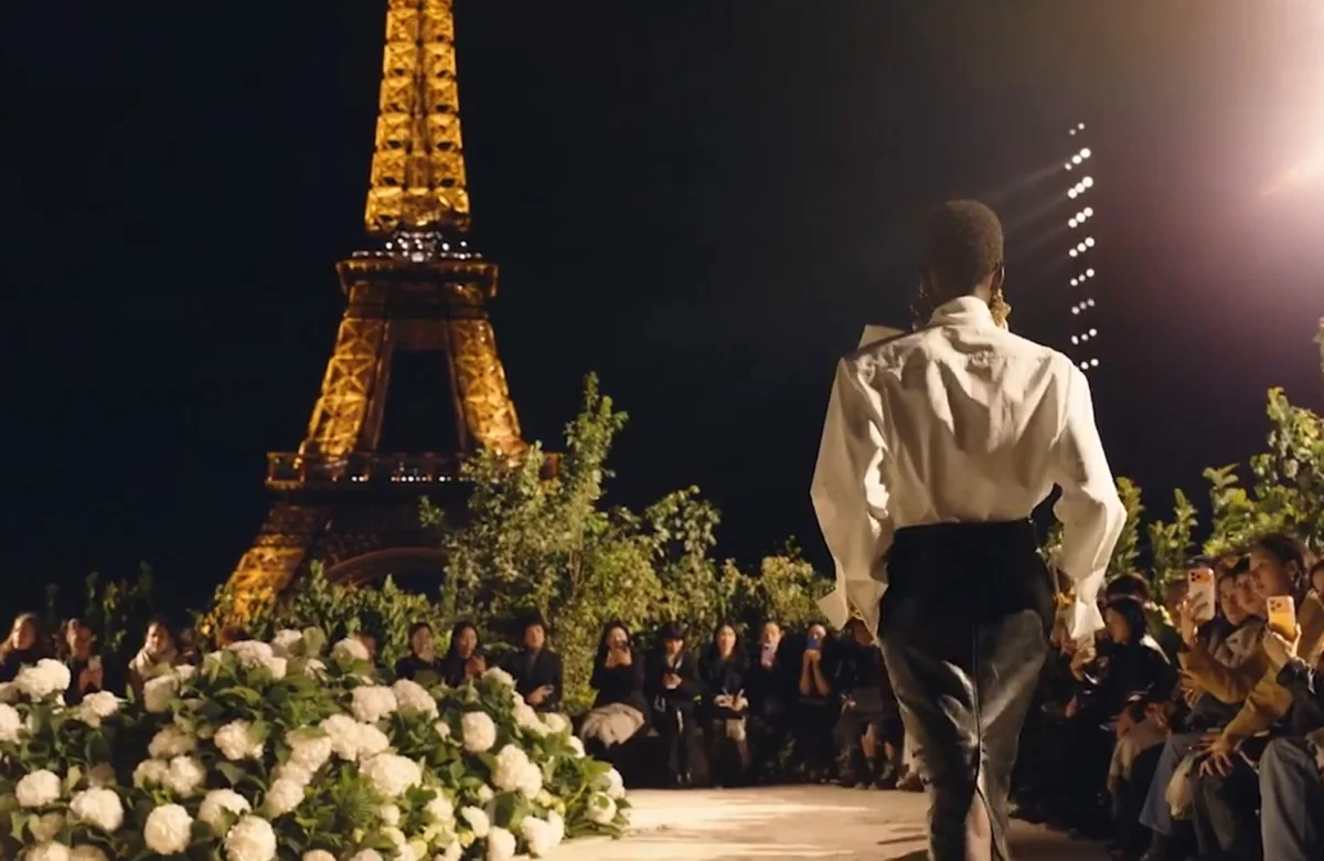 Por qué París sigue siendo la capital mundial de la moda: la Fashion Week convierte a la ciudad en el mayor escenario del lujo