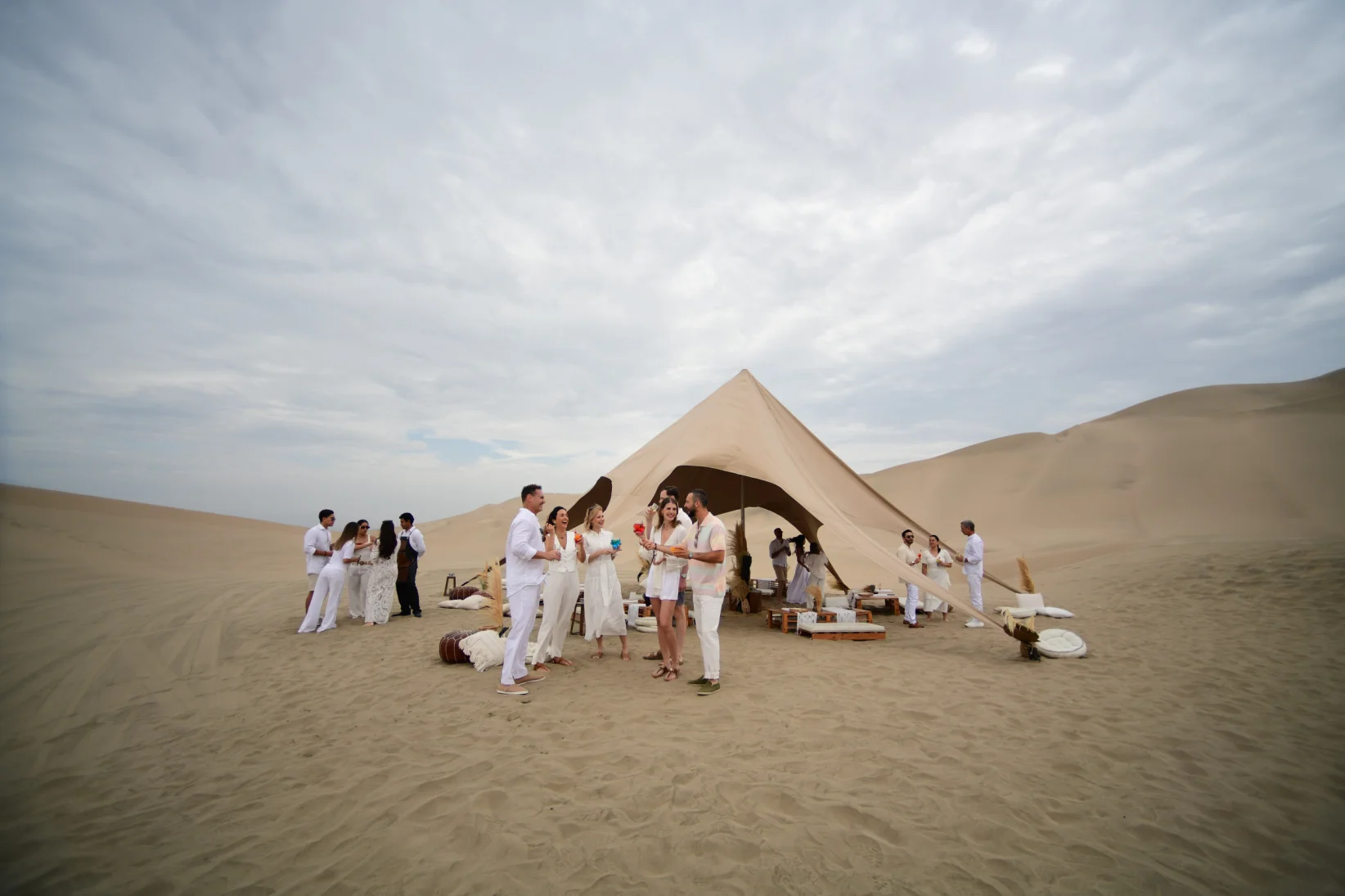Actividades en el desierto. - Foto: Promperú.