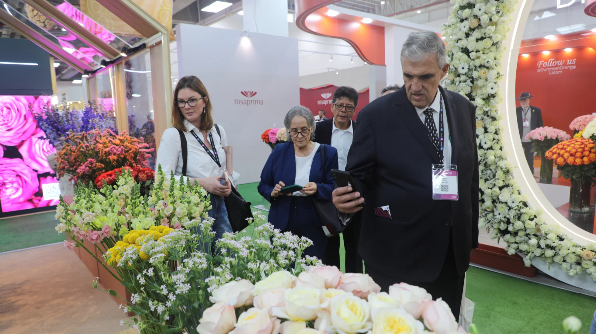 Ecuador muestra al mundo su oferta de flores exclusivas