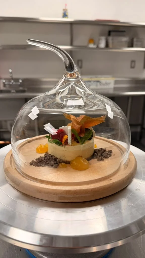 Jorge Simbaña chef pastelero de JW Marriott de Dallas - Fotos: Cortesía
